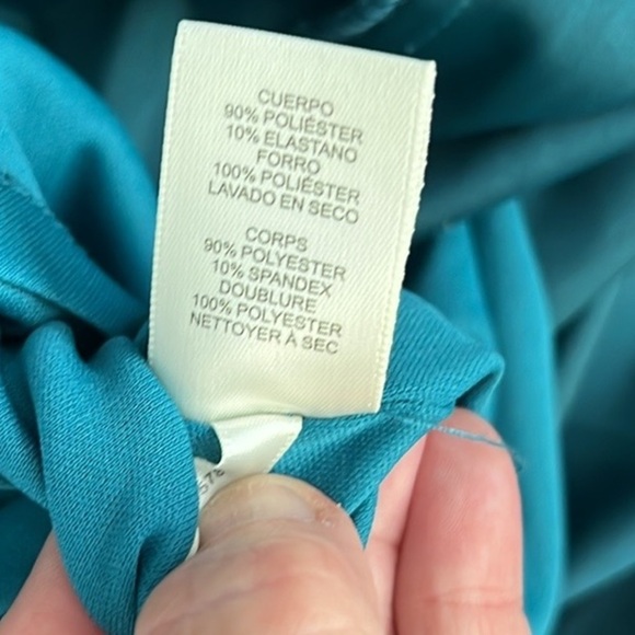 ELIZA J, Sexy BodyCon Women's Asymmetrical-Hem Stretch-Velvet Dress, EUC, Size 4 - Picture 5 of 15